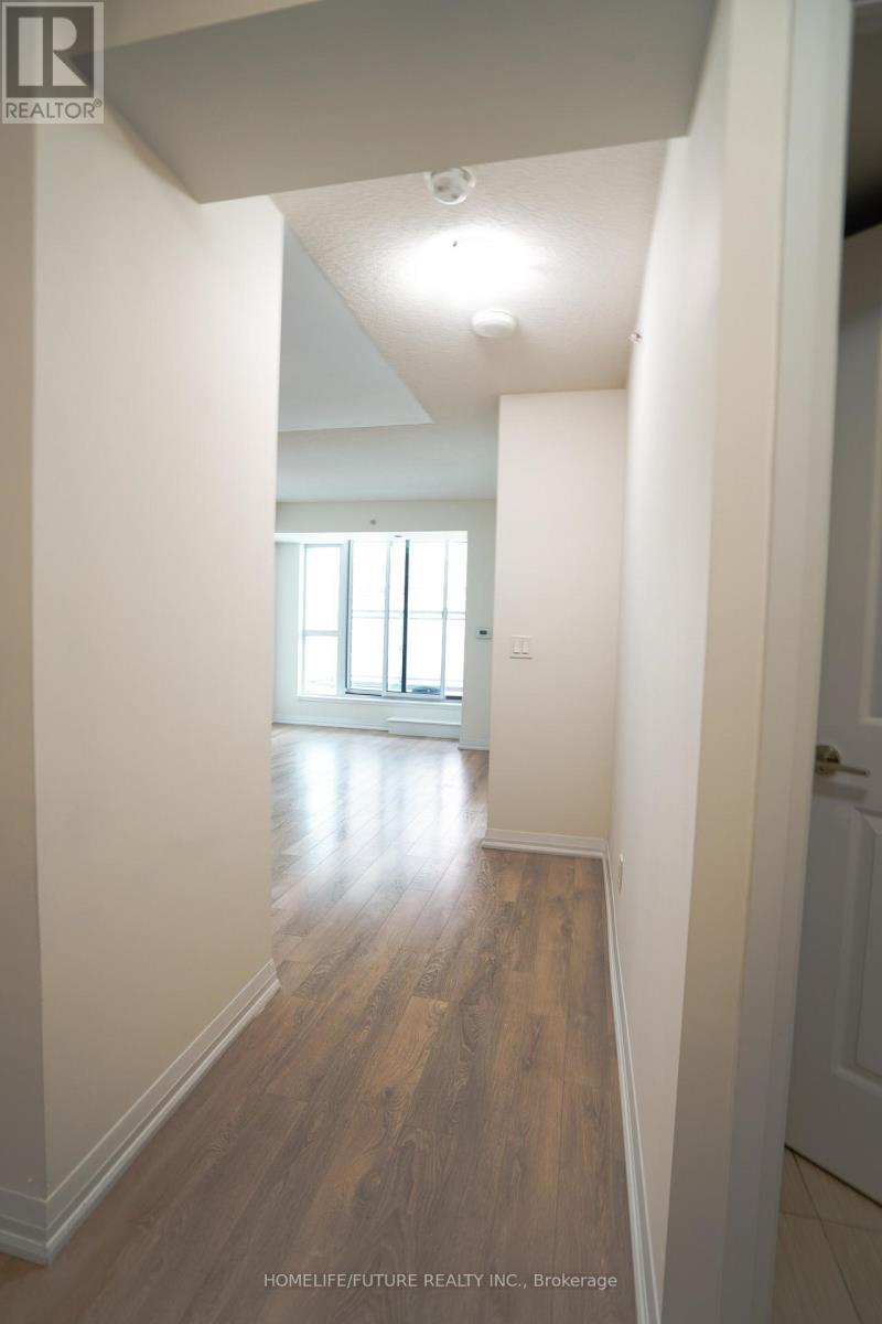 211 - 30 Meadowglen Place, Toronto, Ontario  M1G 0A6 - Photo 3 - E12645448