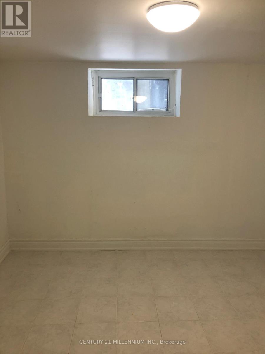 71 Clouston Avenue, Toronto, Ontario  M9N 1A8 - Photo 25 - W12645458