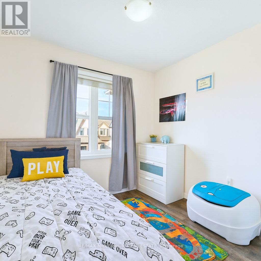 53 Colonel Frank Ching Crescent N, Brampton, Ontario  L6Y 5W5 - Photo 11 - W12560198