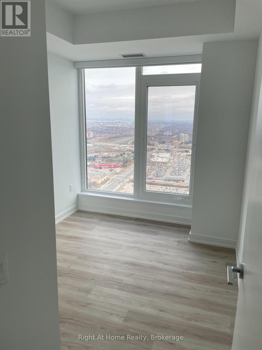 4103 - 395 Square One Drive, Mississauga, Ontario  L5B 0P6 - Photo 7 - W12645466