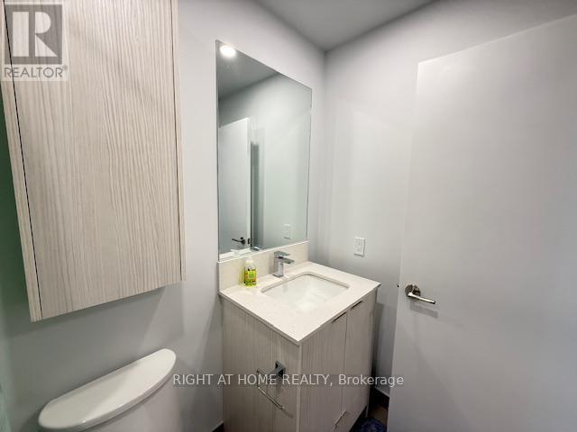 1804 - 430 Square One Drive, Mississauga, Ontario  L5B 0L6 - Photo 8 - W12645124