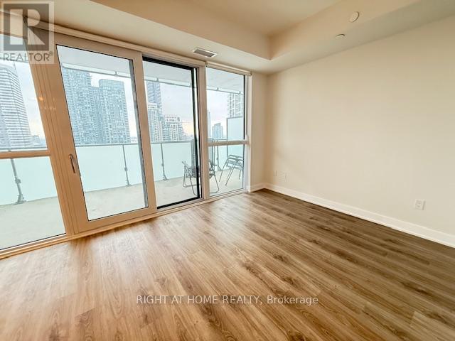 1804 - 430 Square One Drive, Mississauga, Ontario  L5B 0L6 - Photo 20 - W12645124