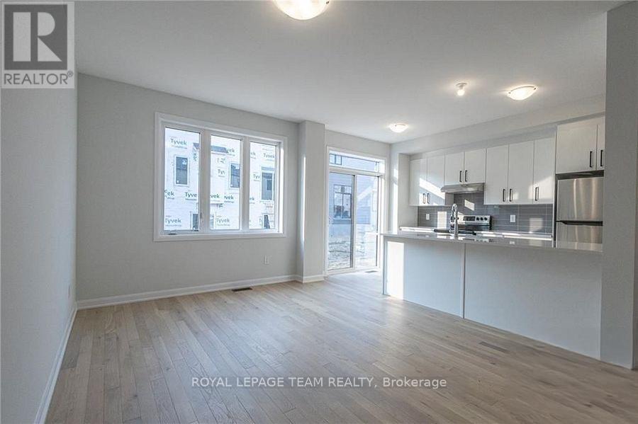 915 Athenry Court, Ottawa, Ontario  K2J 7C5 - Photo 16 - X12643564