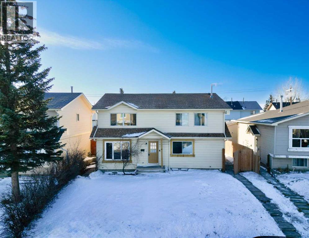 69 Castlebrook Way Ne, Calgary, Alberta  T3J 2A7 - Photo 1 - A2268636