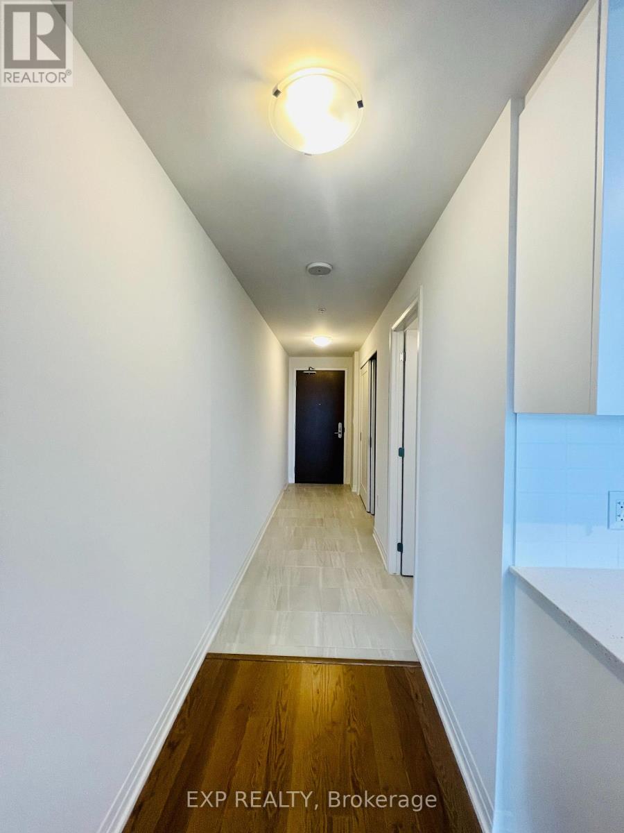 1608 - 805 Carling Avenue, Ottawa, Ontario  K1S 5W9 - Photo 3 - X12645498