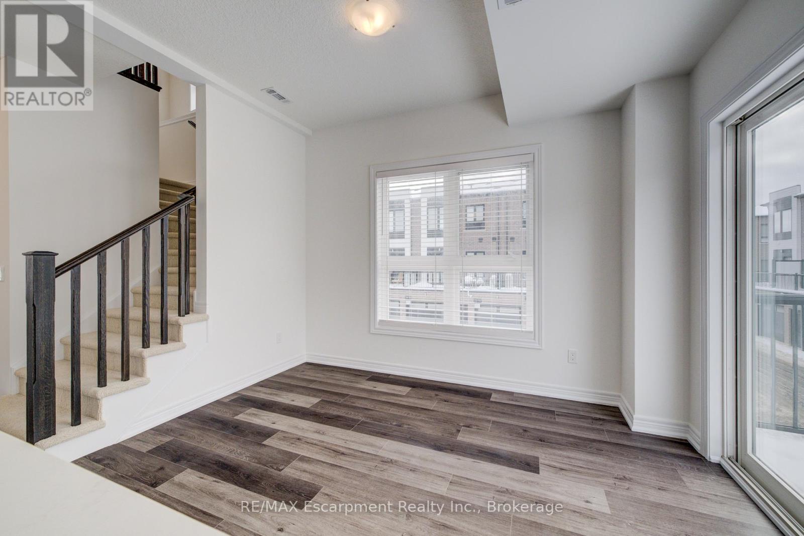 21 - 70 Kenesky Drive N, Hamilton, Ontario  L8B 2A9 - Photo 21 - X12645476