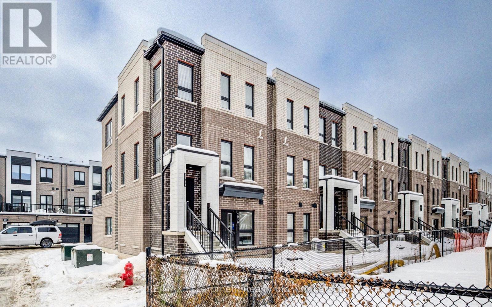 21 - 70 Kenesky Drive N, Hamilton, Ontario  L8B 2A9 - Photo 3 - X12645476