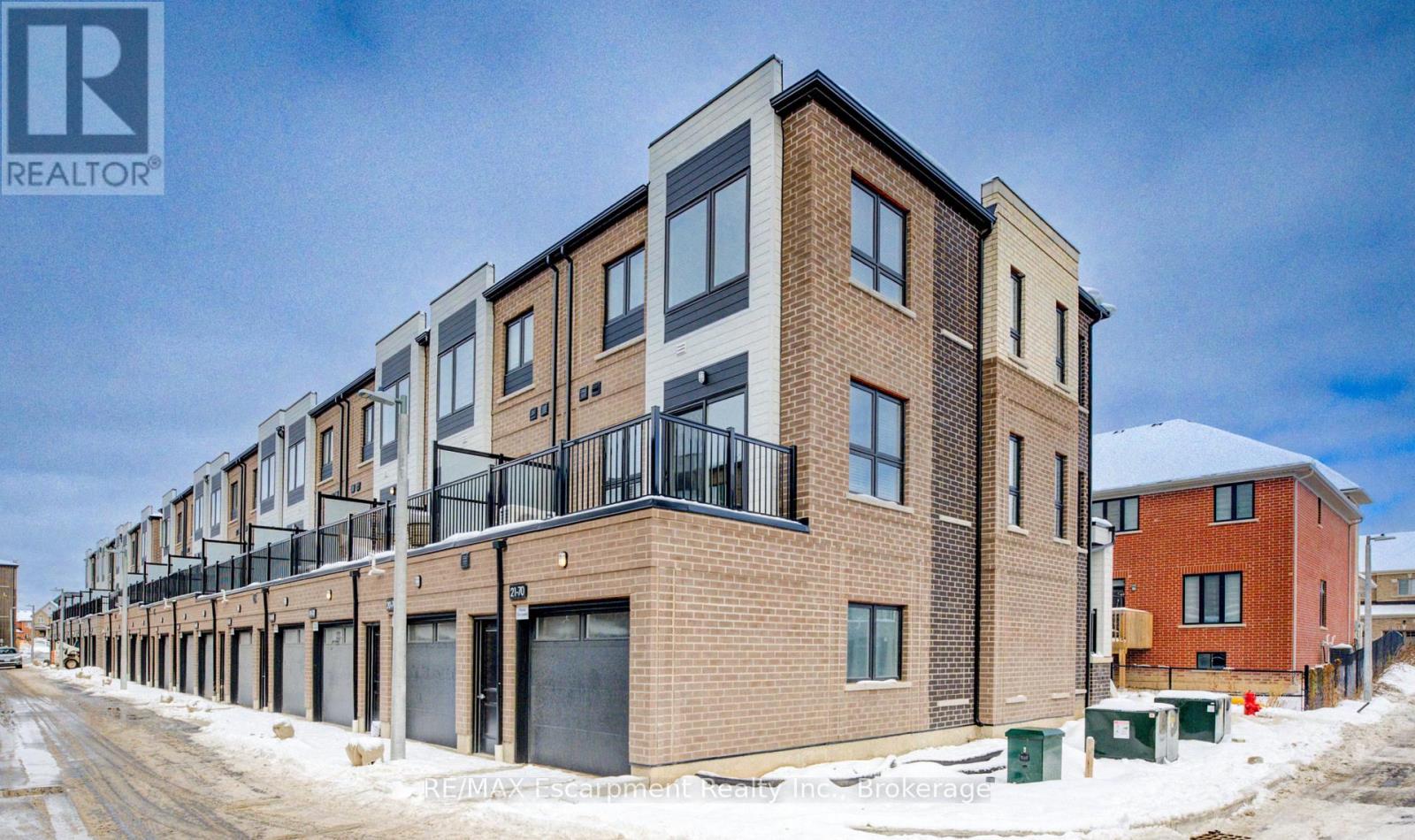 21 - 70 Kenesky Drive N, Hamilton, Ontario  L8B 2A9 - Photo 36 - X12645476