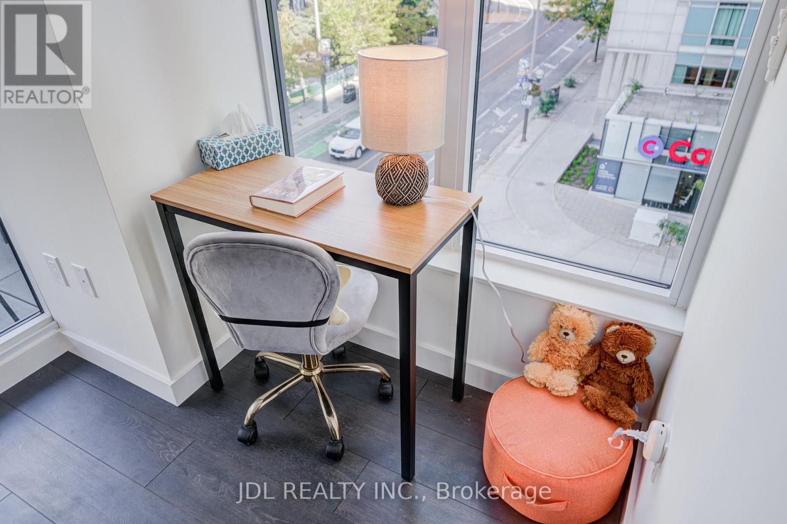 303 - 1 Concord Cityplace Way, Toronto, Ontario  M5V 0X3 - Photo 30 - C12645478