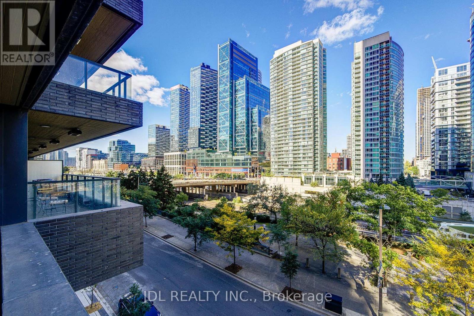 303 - 1 Concord Cityplace Way, Toronto, Ontario  M5V 0X3 - Photo 47 - C12645478