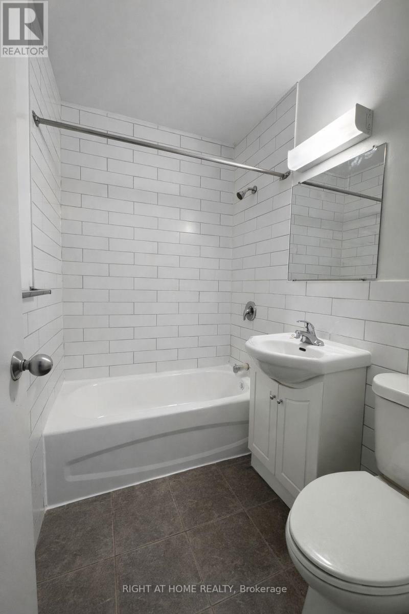 603 - 35 Confederation Drive, Toronto, Ontario  M1G 1A2 - Photo 6 - E12609430