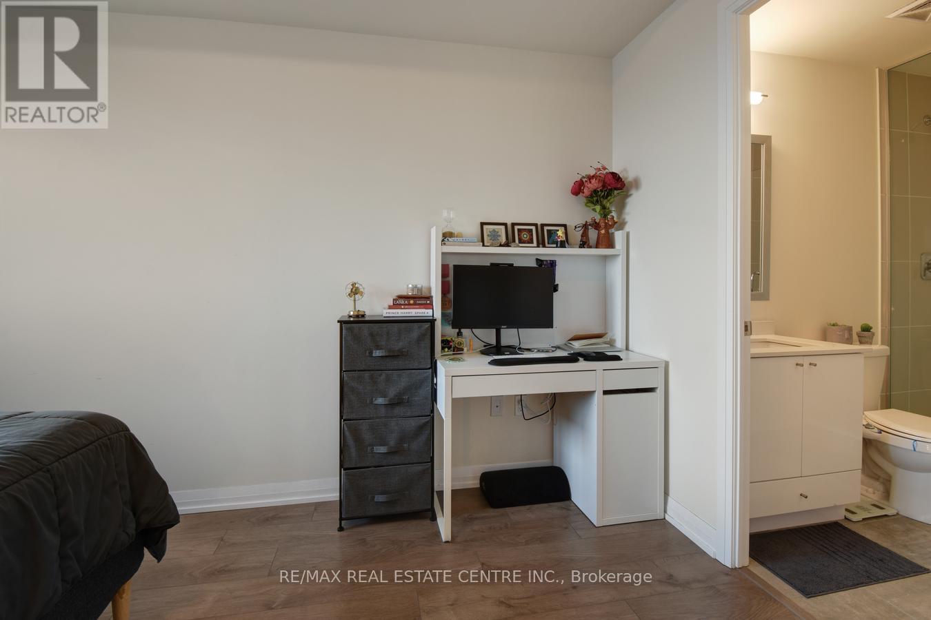 3115 - 35 Watergarden Drive W, Mississauga, Ontario  L5R 0G8 - Photo 21 - W12645482