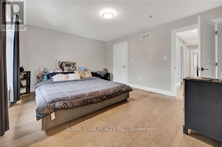 Upper - 119 Waterloo Street, Kitchener, Ontario  N2H 3V5 - Photo 16 - X12645488