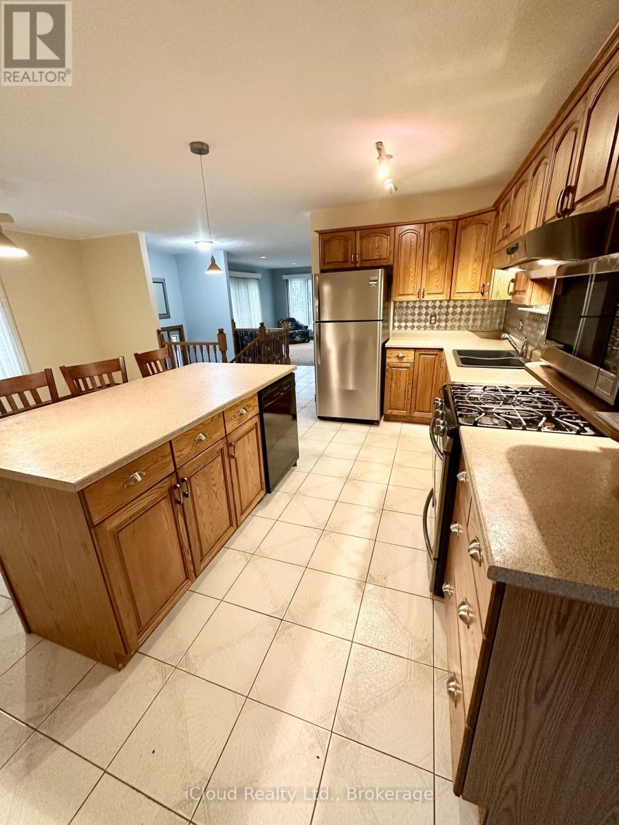 86 Glendale Drive E, Tillsonburg, Ontario  N4G 1J7 - Photo 10 - X12645510