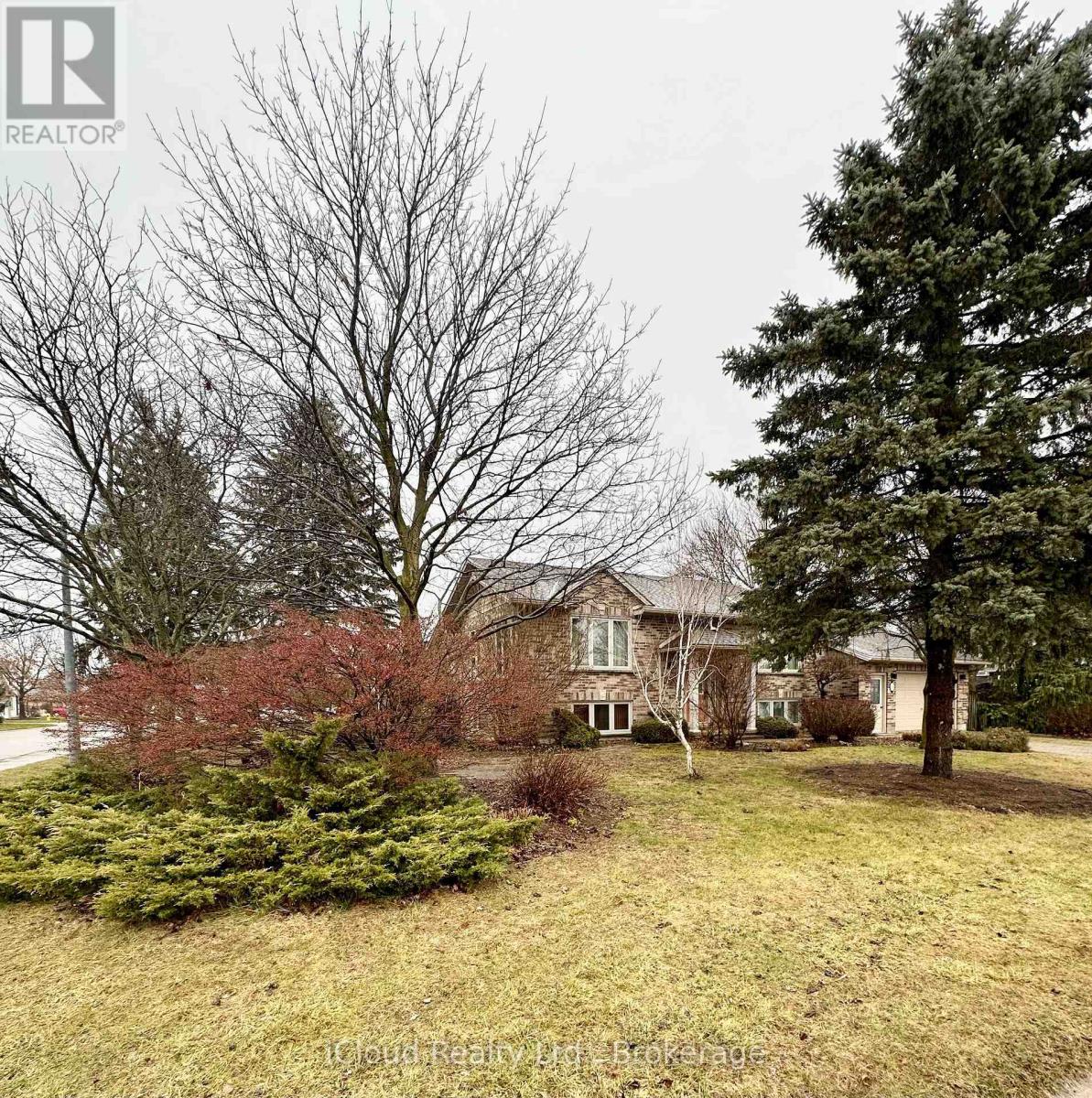 86 Glendale Drive E, Tillsonburg, Ontario  N4G 1J7 - Photo 2 - X12645510