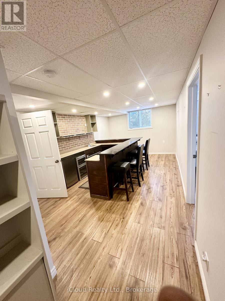 86 Glendale Drive E, Tillsonburg, Ontario  N4G 1J7 - Photo 24 - X12645510