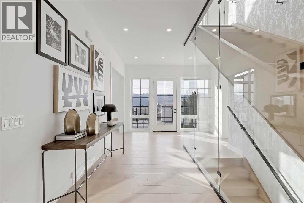 4840 22 Avenue Nw, Calgary, Alberta  T3B 0Y5 - Photo 4 - A2269585