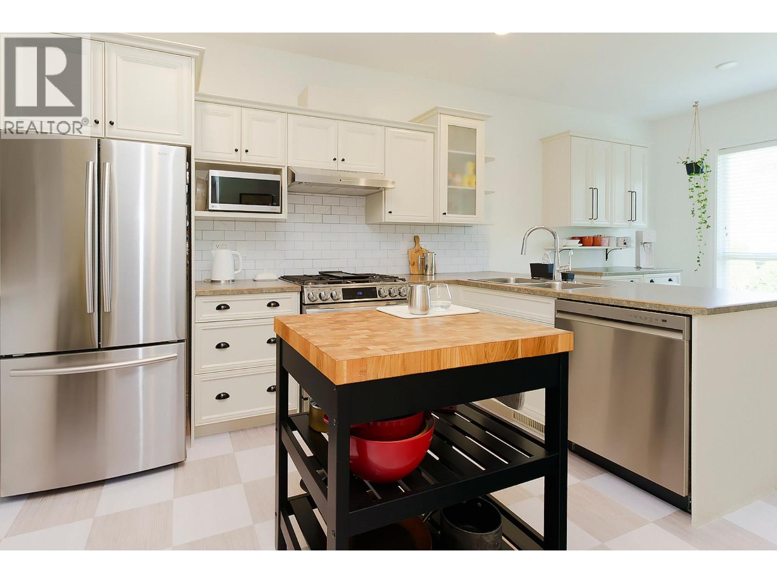 11804 191a Street, Pitt Meadows, British Columbia  V3Y 0A4 - Photo 11 - R3074670