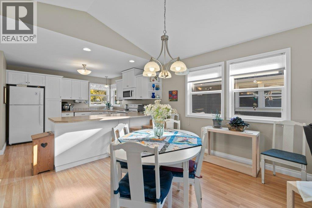 1231 10 Street Sw Unit# 3, Salmon Arm, British Columbia  V1E 0A5 - Photo 24 - 10363745