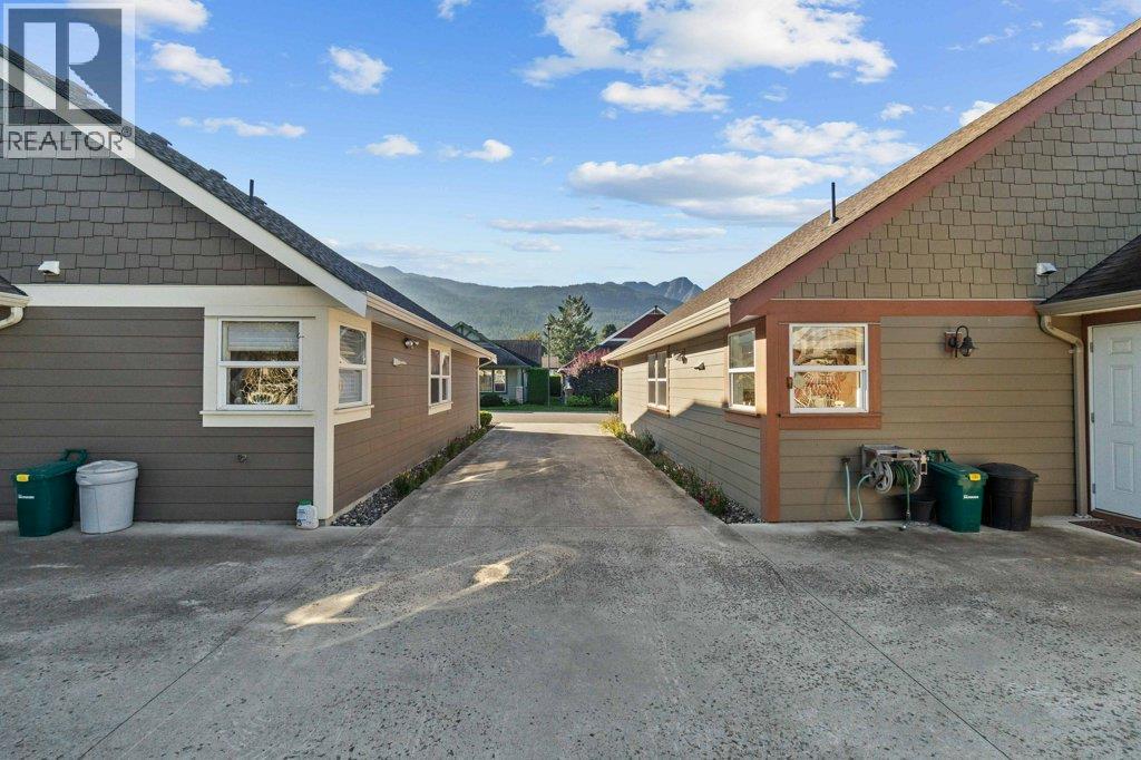 1231 10 Street Sw Unit# 3, Salmon Arm, British Columbia  V1E 0A5 - Photo 47 - 10363745