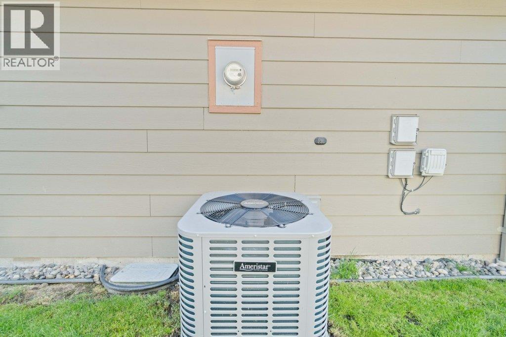 1231 10 Street Sw Unit# 3, Salmon Arm, British Columbia  V1E 0A5 - Photo 54 - 10363745