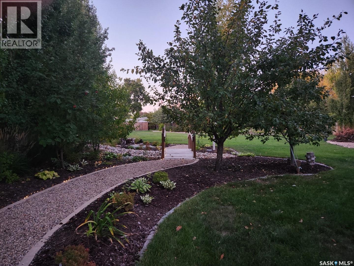 706 Grey Avenue, Grenfell, Saskatchewan  S0G 2B0 - Photo 38 - SK025834