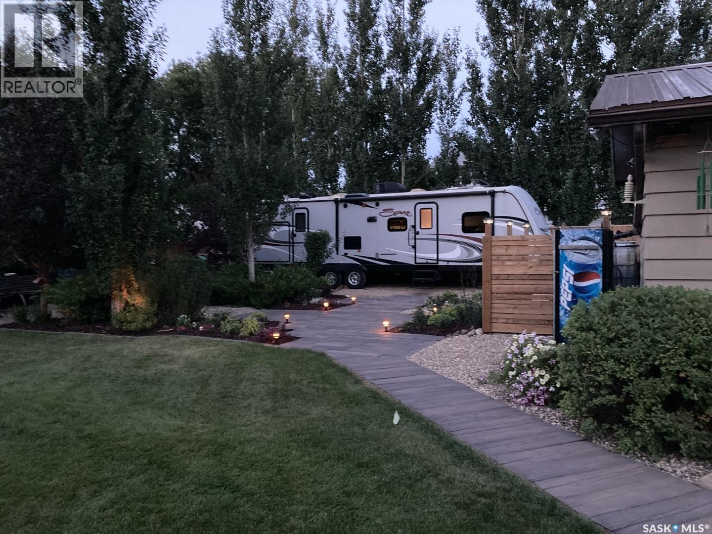 706 Grey Avenue, Grenfell, Saskatchewan  S0G 2B0 - Photo 42 - SK025834