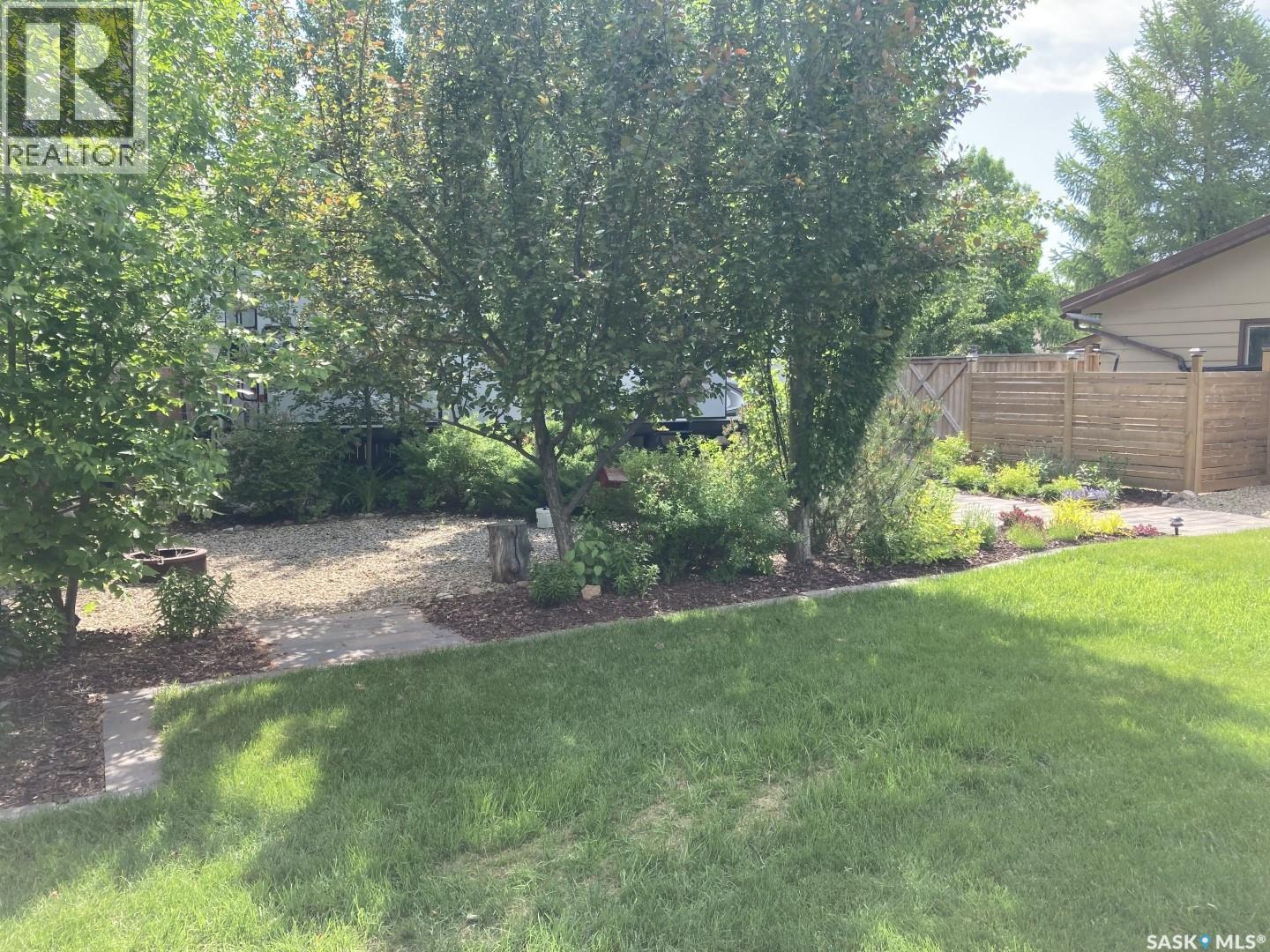 706 Grey Avenue, Grenfell, Saskatchewan  S0G 2B0 - Photo 43 - SK025834