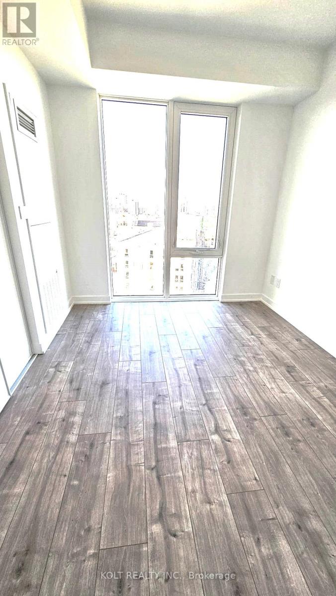 1004 - 220 Missinnihe Way, Mississauga, Ontario  L5H 0A9 - Photo 8 - W12645514