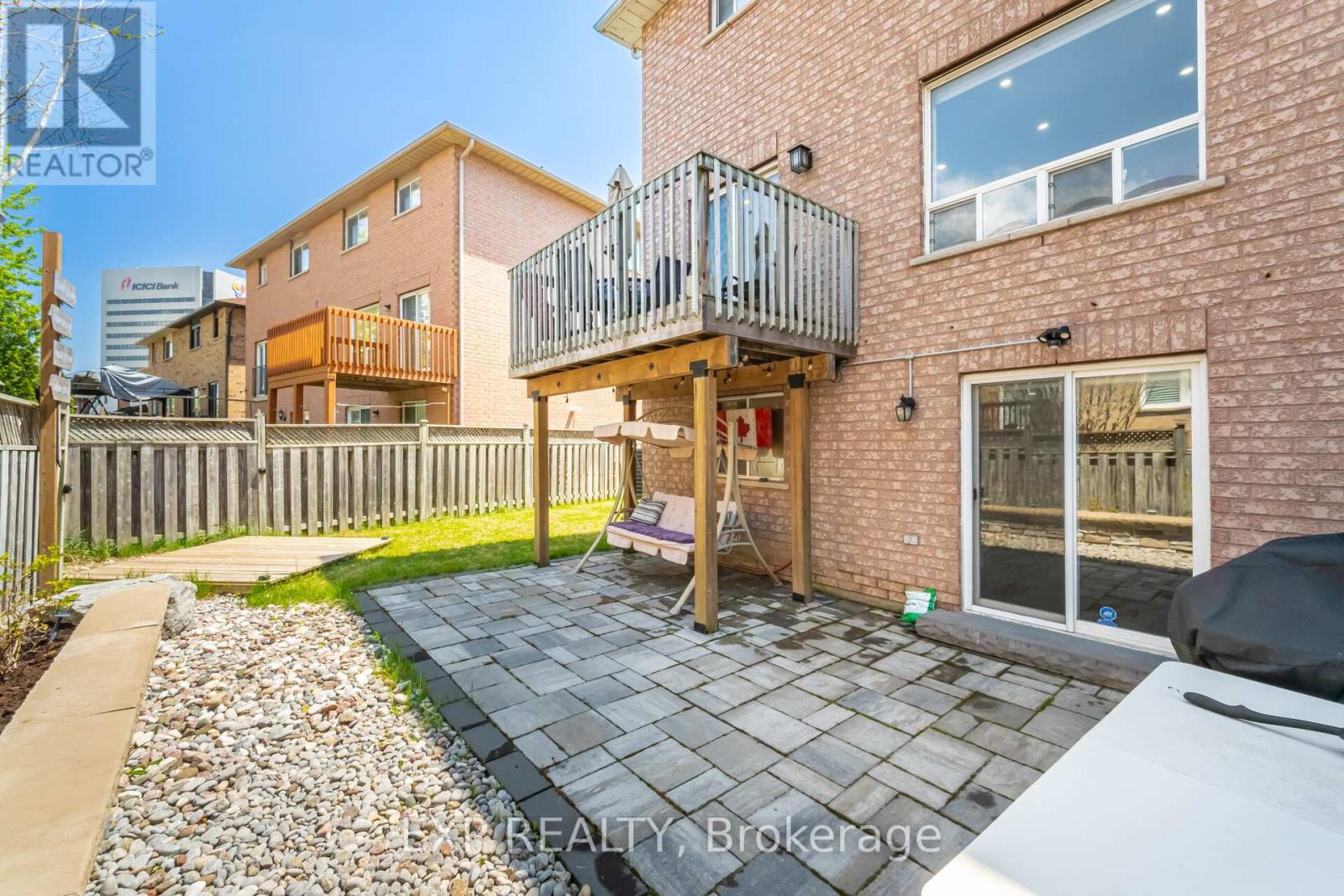 10 Seton Park Road, Toronto, Ontario  M3C 3Z6 - Photo 47 - C12502522