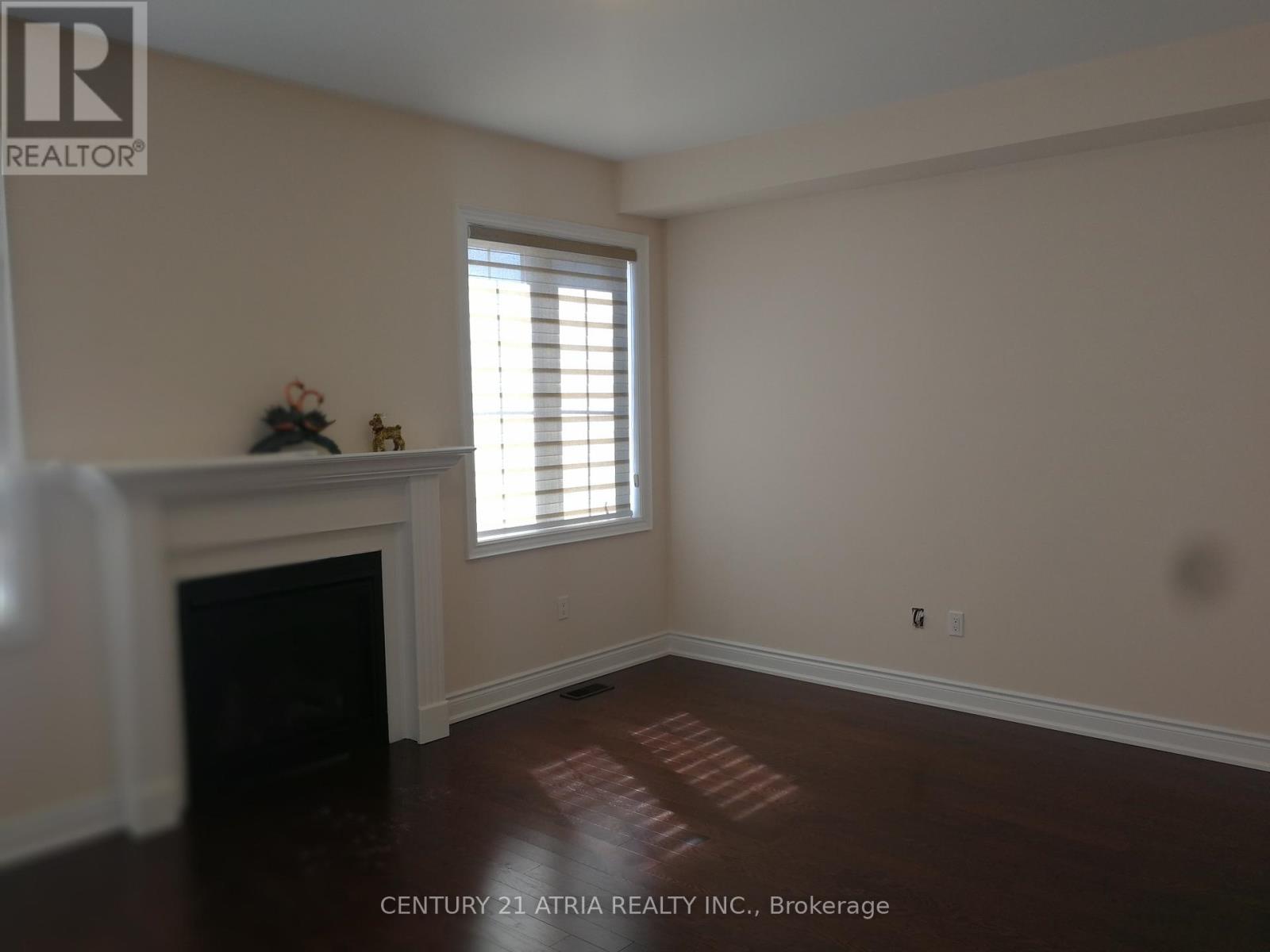 37 Ladder Crescent, East Gwillimbury, Ontario  L9N 0N8 - Photo 4 - N12596842