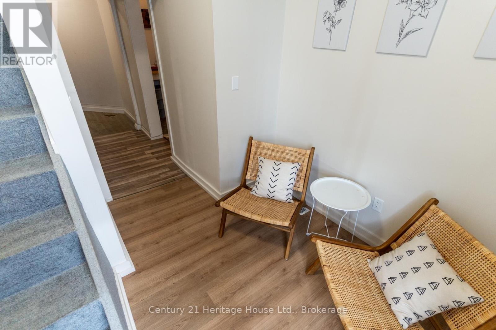 A - 210 Wilson Street, Hamilton (Landsdale), Ontario  L8R 1E5 - Photo 13 - X12472649