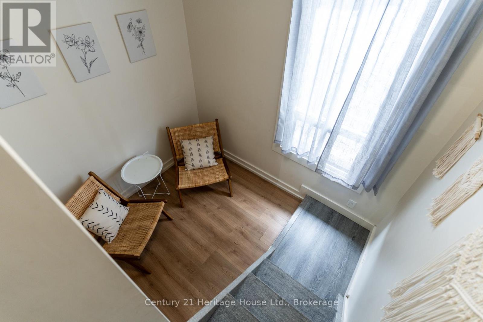 A - 210 Wilson Street, Hamilton (Landsdale), Ontario  L8R 1E5 - Photo 12 - X12472649