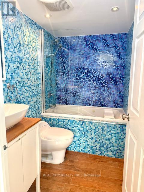 207 - 285 Enfield Place, Mississauga, Ontario  L5B 3Y6 - Photo 9 - W12645520