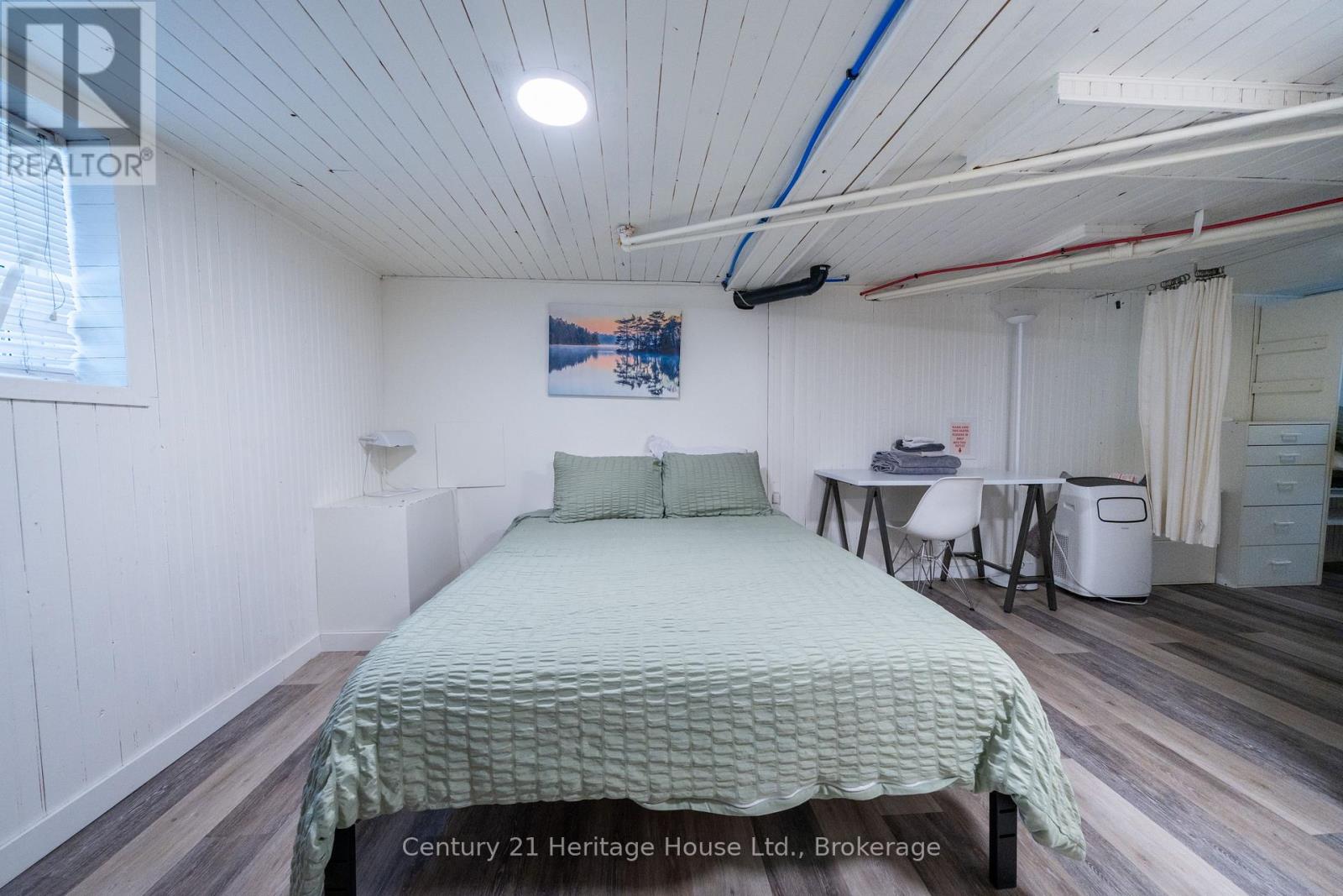 1 - 184 Weber Street E, Kitchener, Ontario  N2H 1E4 - Photo 12 - X12588958