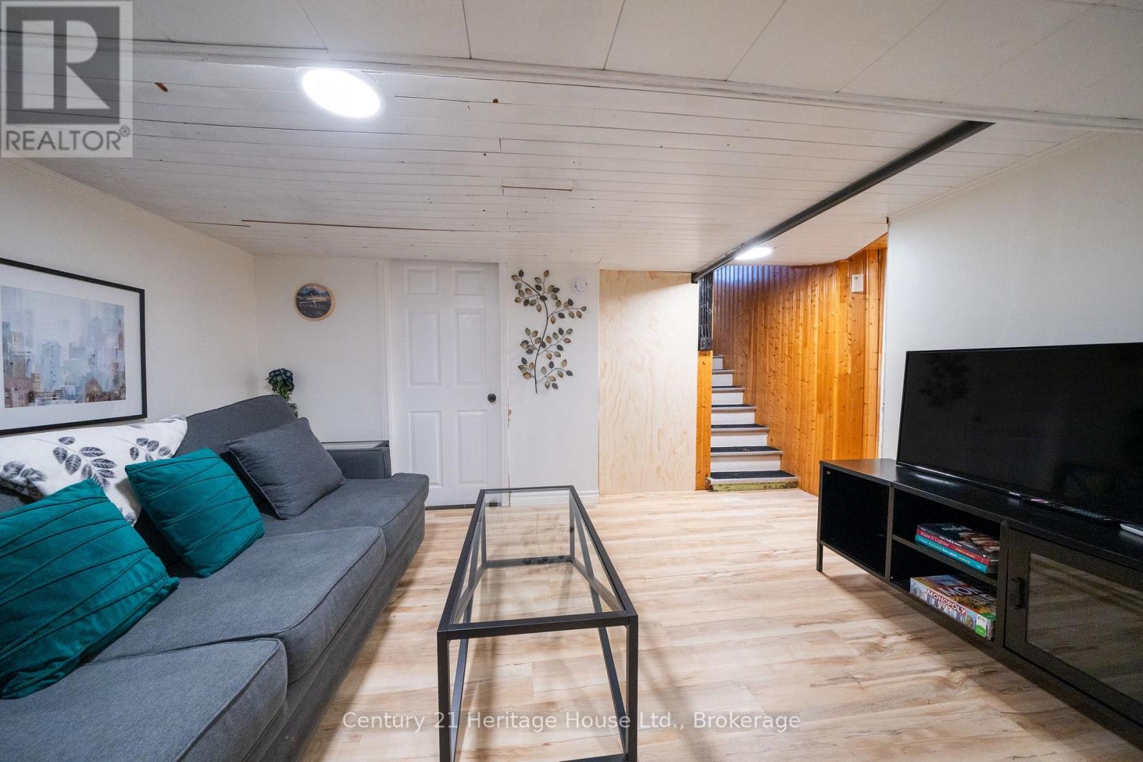 1 - 184 Weber Street E, Kitchener, Ontario  N2H 1E4 - Photo 4 - X12588958