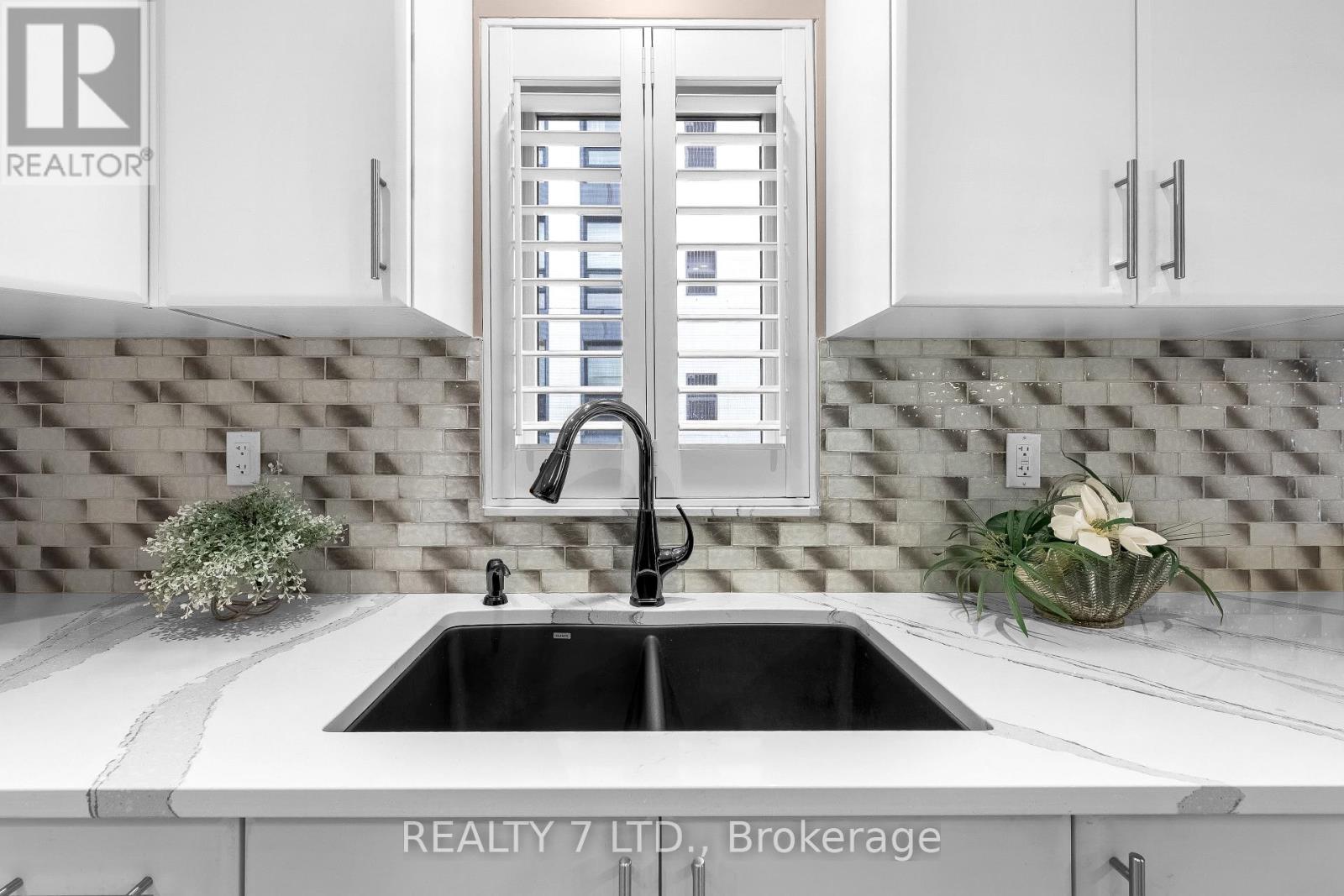 209 - 16 Sullivan Avenue, Thorold, Ontario  L2V 2Y2 - Photo 10 - X12644478