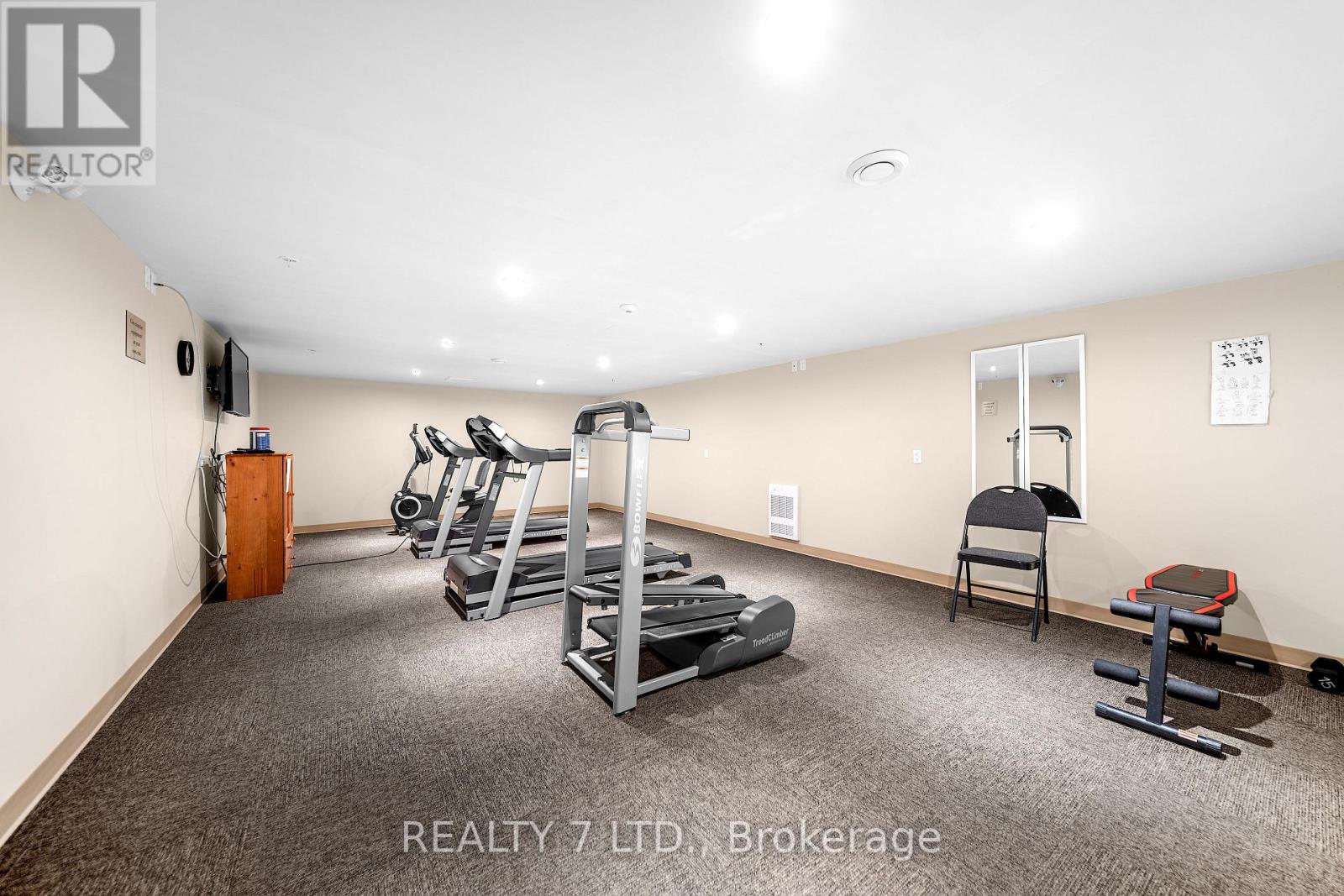 209 - 16 Sullivan Avenue, Thorold, Ontario  L2V 2Y2 - Photo 25 - X12644478