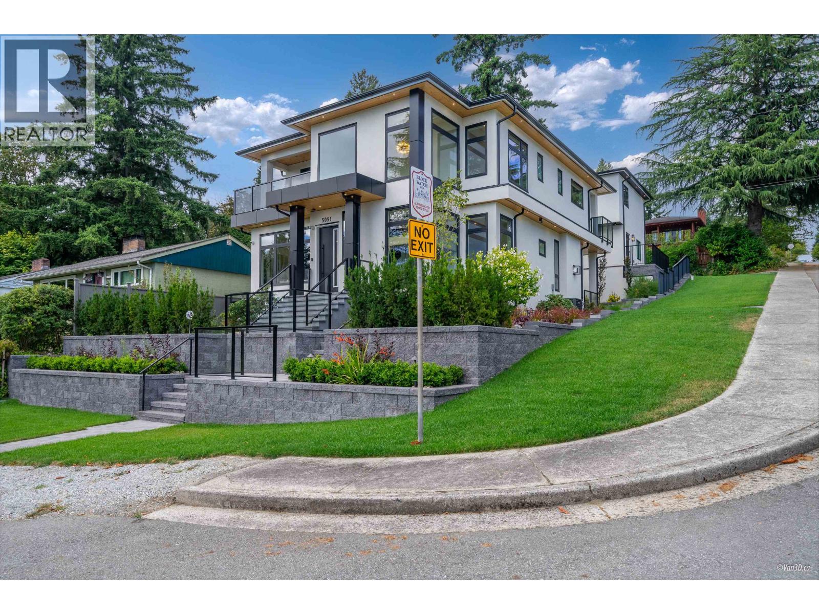 5091 PATRICK STREET, Burnaby, British Columbia