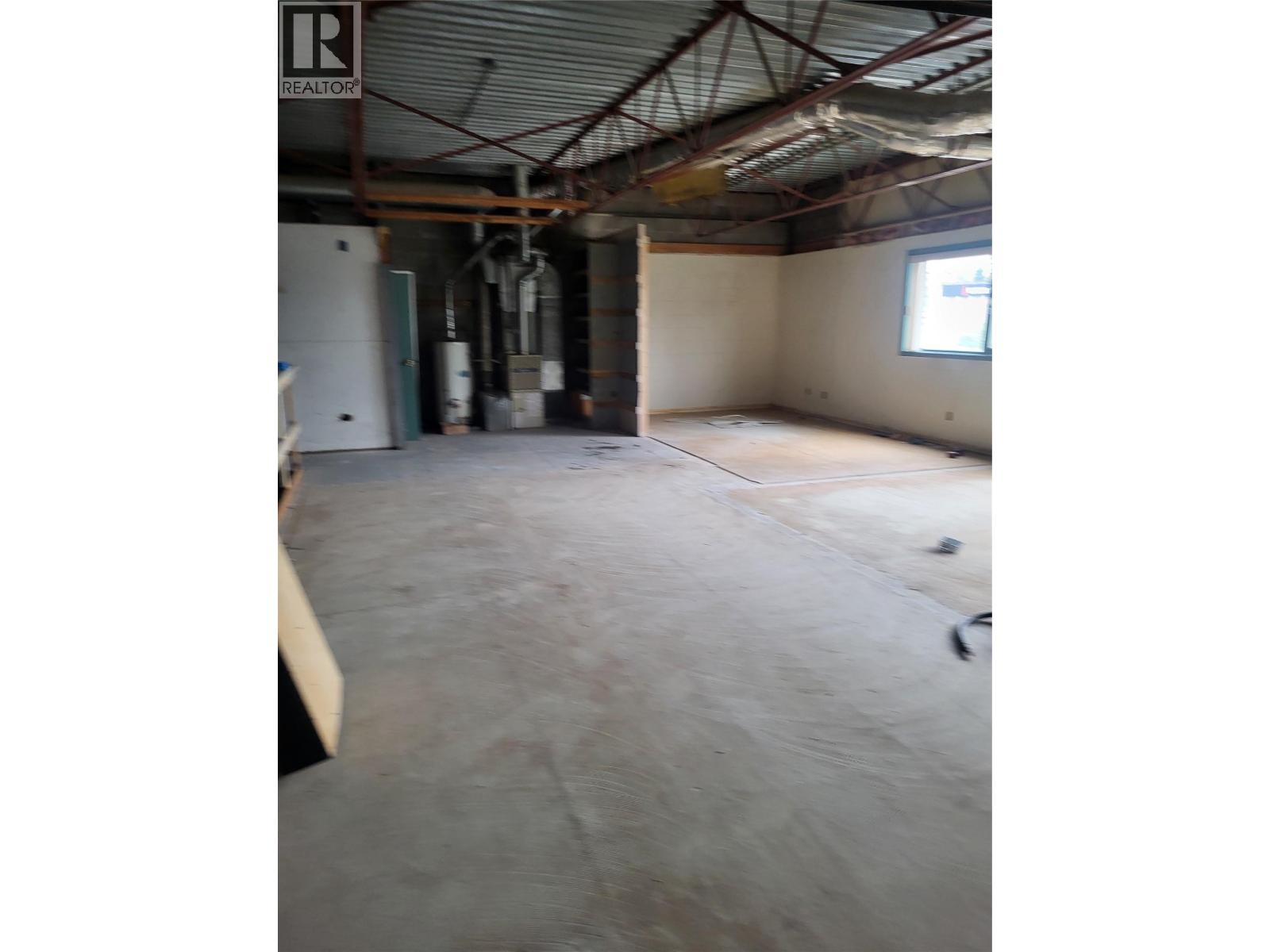 913 - 915 Laval Crescent, Kamloops, British Columbia  V2H 1T7 - Photo 11 - 10358113