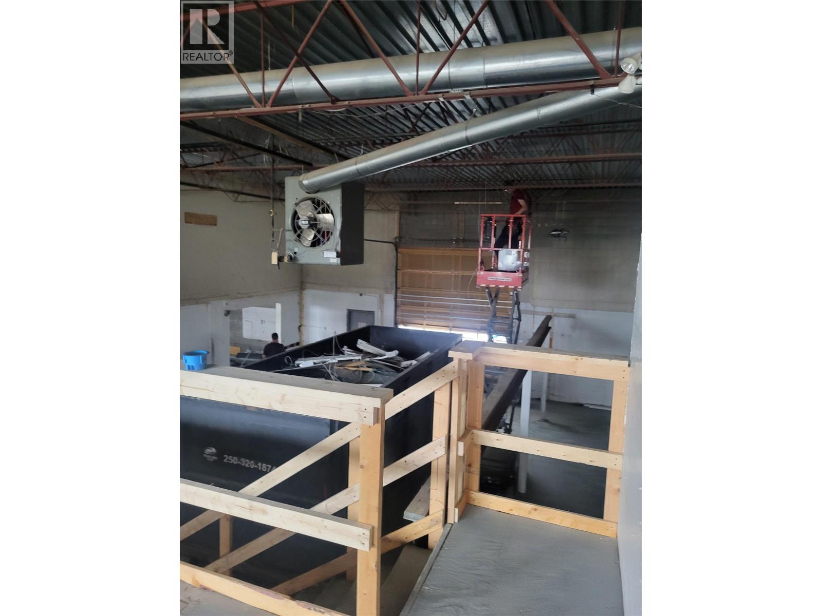 913 - 915 Laval Crescent, Kamloops, British Columbia  V2H 1T7 - Photo 10 - 10358113