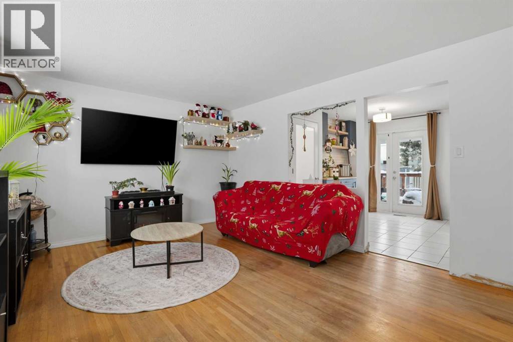 67 Margate Place Ne, Calgary, Alberta  T2A 3E4 - Photo 6 - A2274551