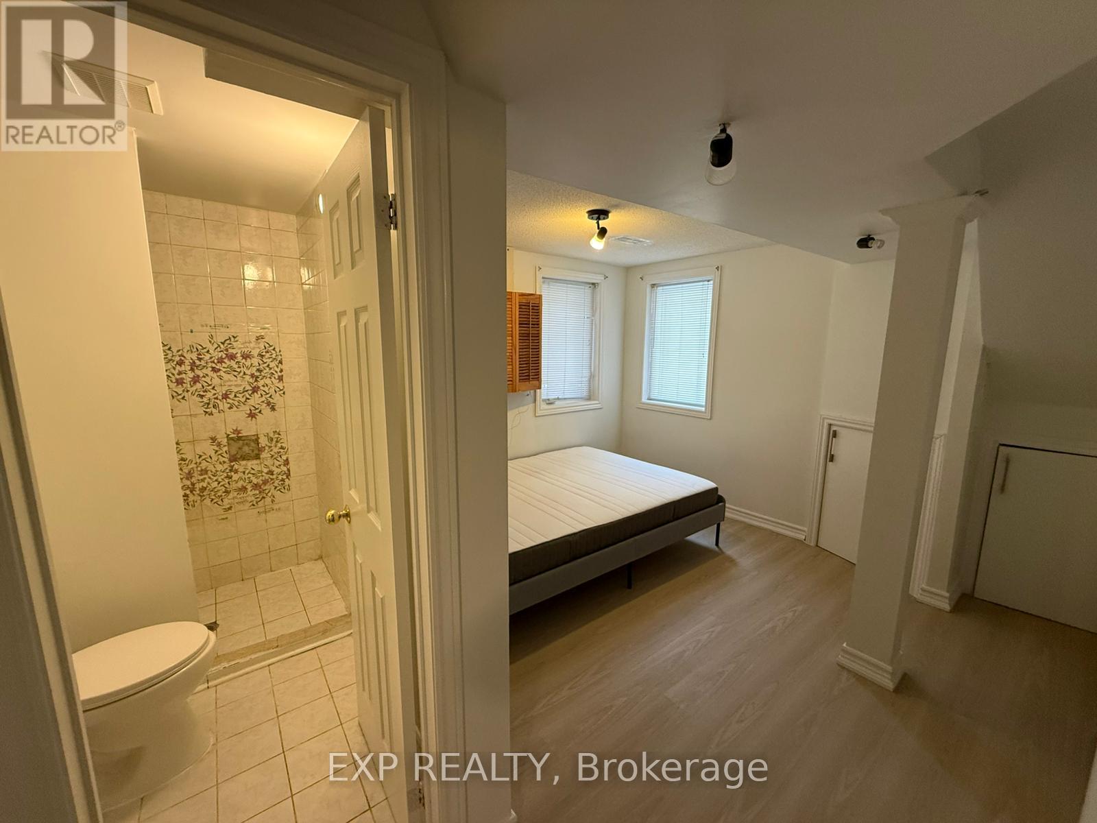 Main/lower - 48 Estate Garden Drive, Richmond Hill, Ontario  L4E 3V5 - Photo 12 - N12645544