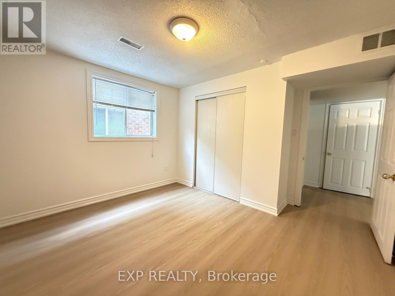 Main/lower - 48 Estate Garden Drive, Richmond Hill, Ontario  L4E 3V5 - Photo 14 - N12645544