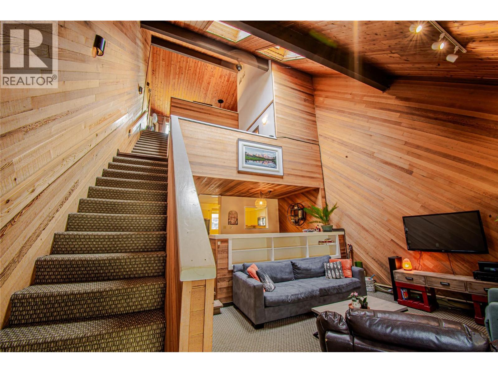 138 CLEARVIEW Road Penticton Photo 7