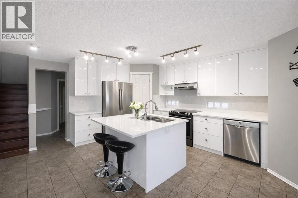 119 Country Hills Heights Nw, Calgary, Alberta  T3K 5C6 - Photo 8 - A2275611