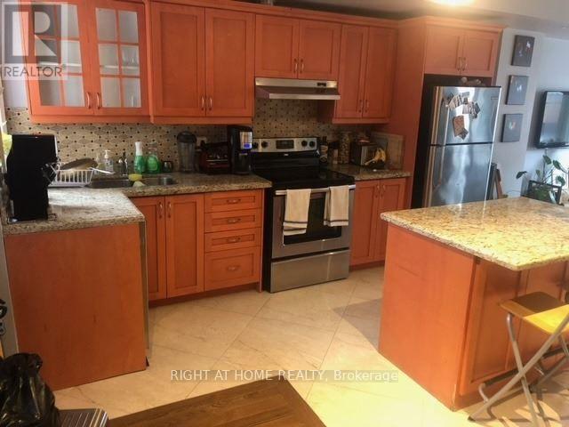 301 - 623 COLLEGE STREET, Toronto, Ontario