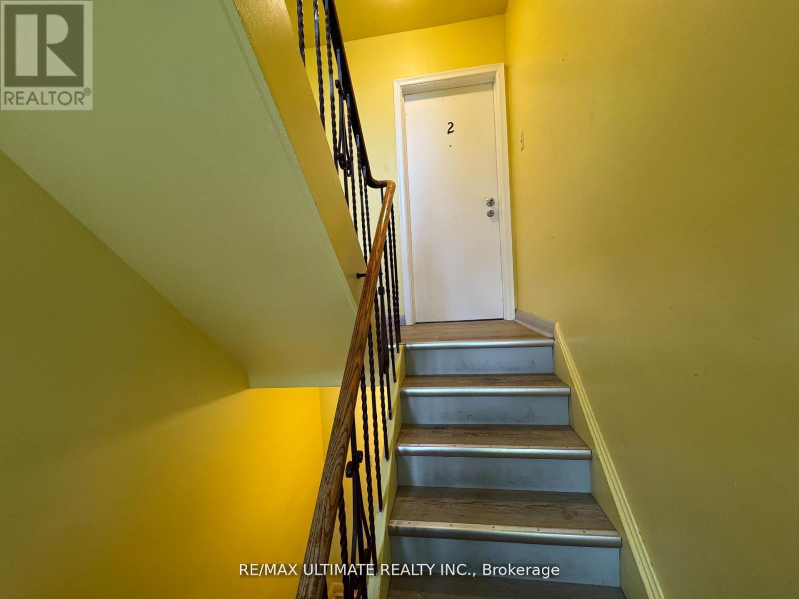 Main - 468 Ridelle Avenue, Toronto, Ontario  M6B 1K5 - Photo 14 - W12645556