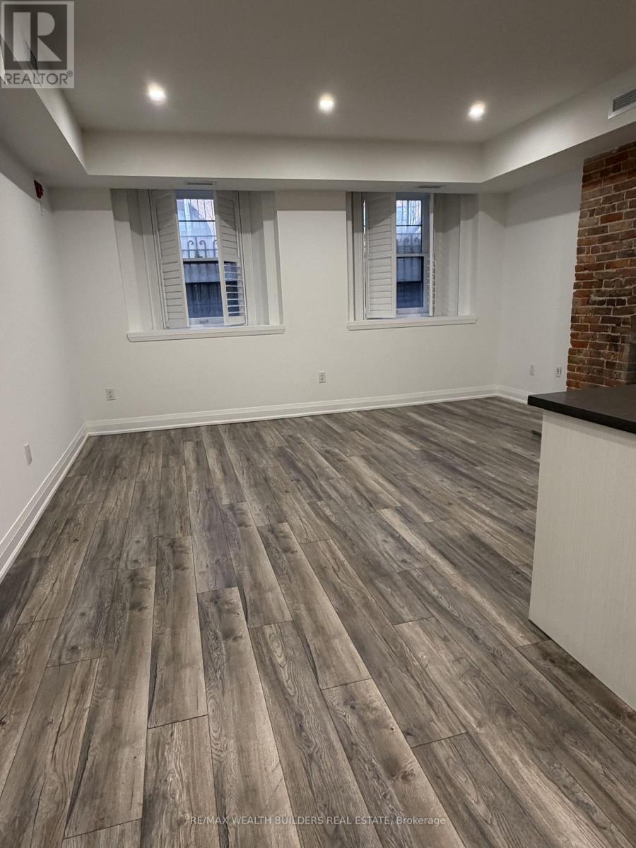 1 - 215 Jarvis Street, Toronto, Ontario  M5J 2C1 - Photo 6 - C12494262