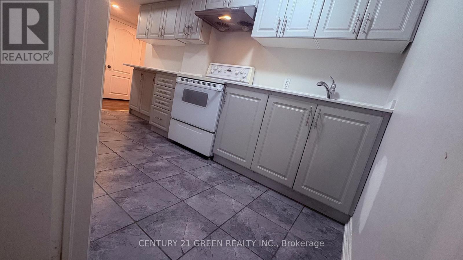 Basement - 44 Prairie Creek Crescent, Brampton, Ontario  L6Y 6C9 - Photo 10 - W12643958